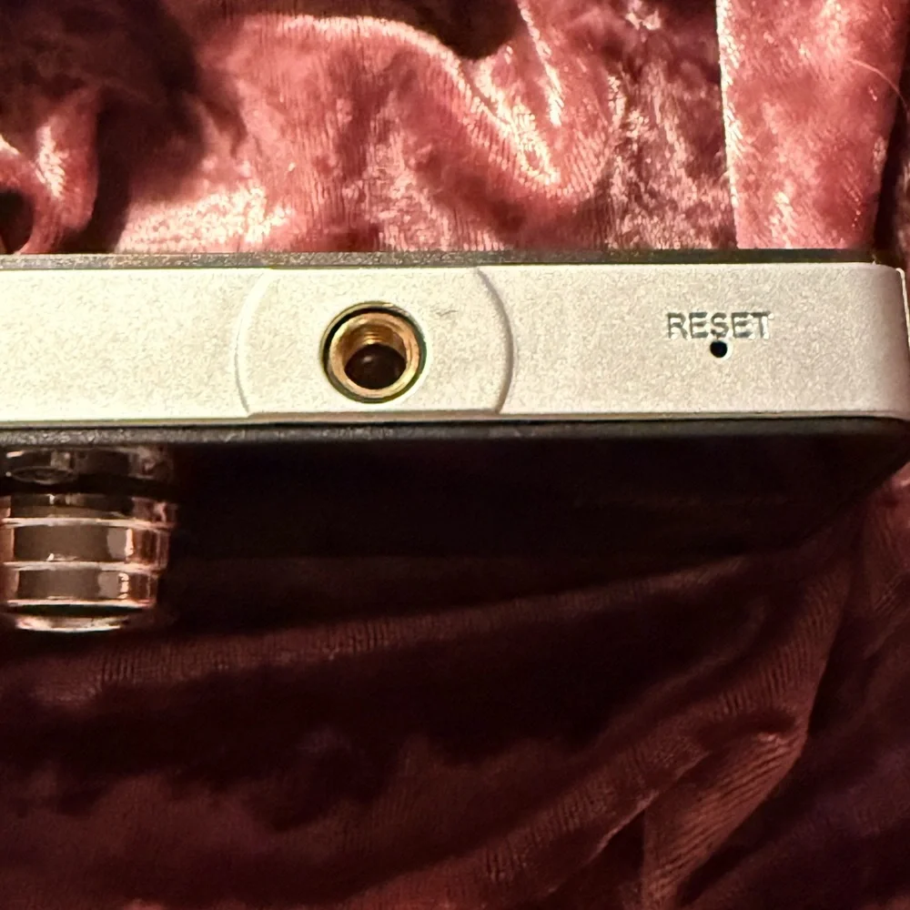 UP-TECH Black Digital Camera